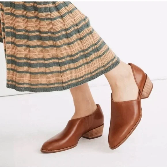 Madewell Lucy Asymmetrical in Leather English Saddle - Picture 1 of 8